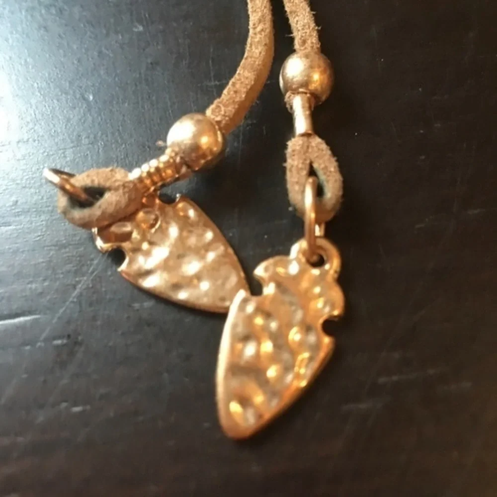 4 for 16$ Handmade wrap-around choker